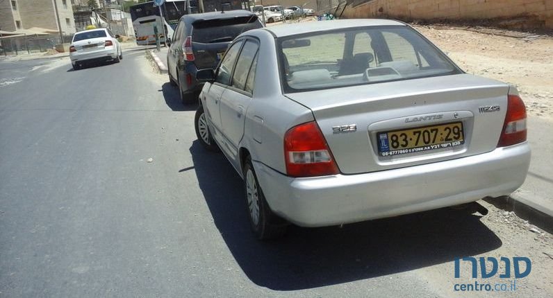 2001' Mazda 323 מאזדה לאנטיס photo #2