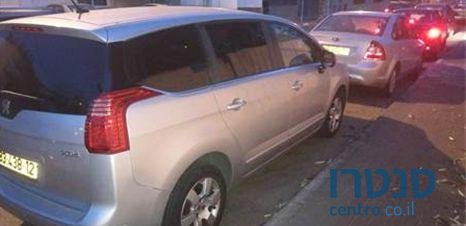 2013' Peugeot 5008 פיג'ו 5008 פרימיום photo #3