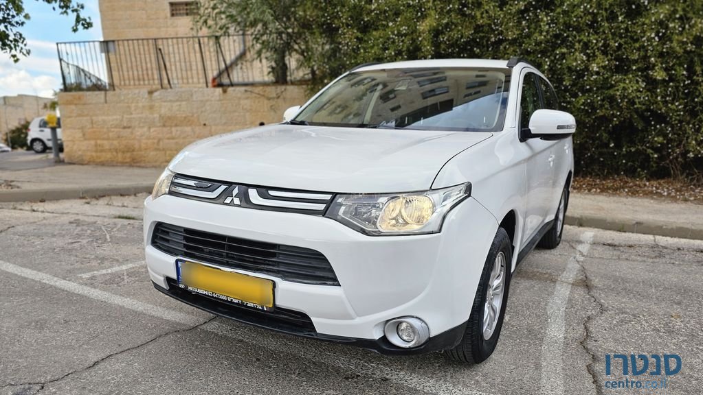 2013' Mitsubishi Outlander מיצובישי אאוטלנדר photo #1