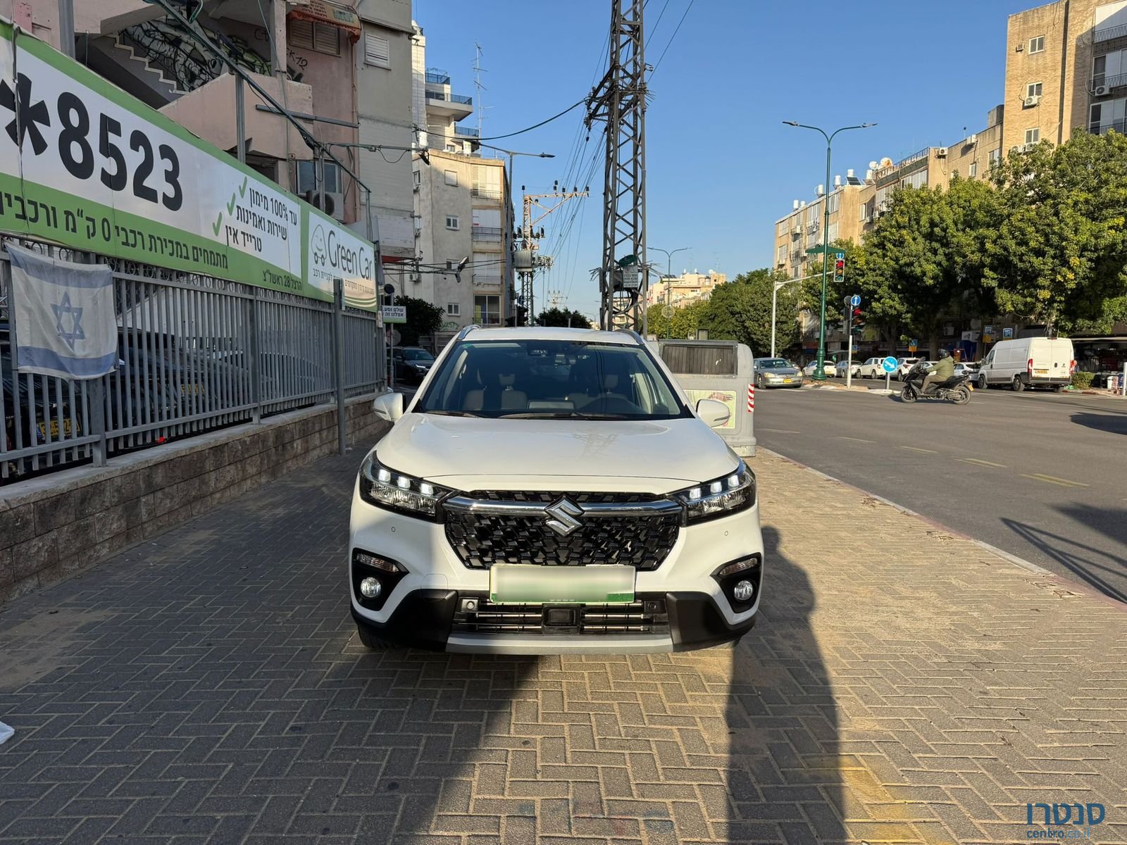 2023' Suzuki S-Cross photo #1