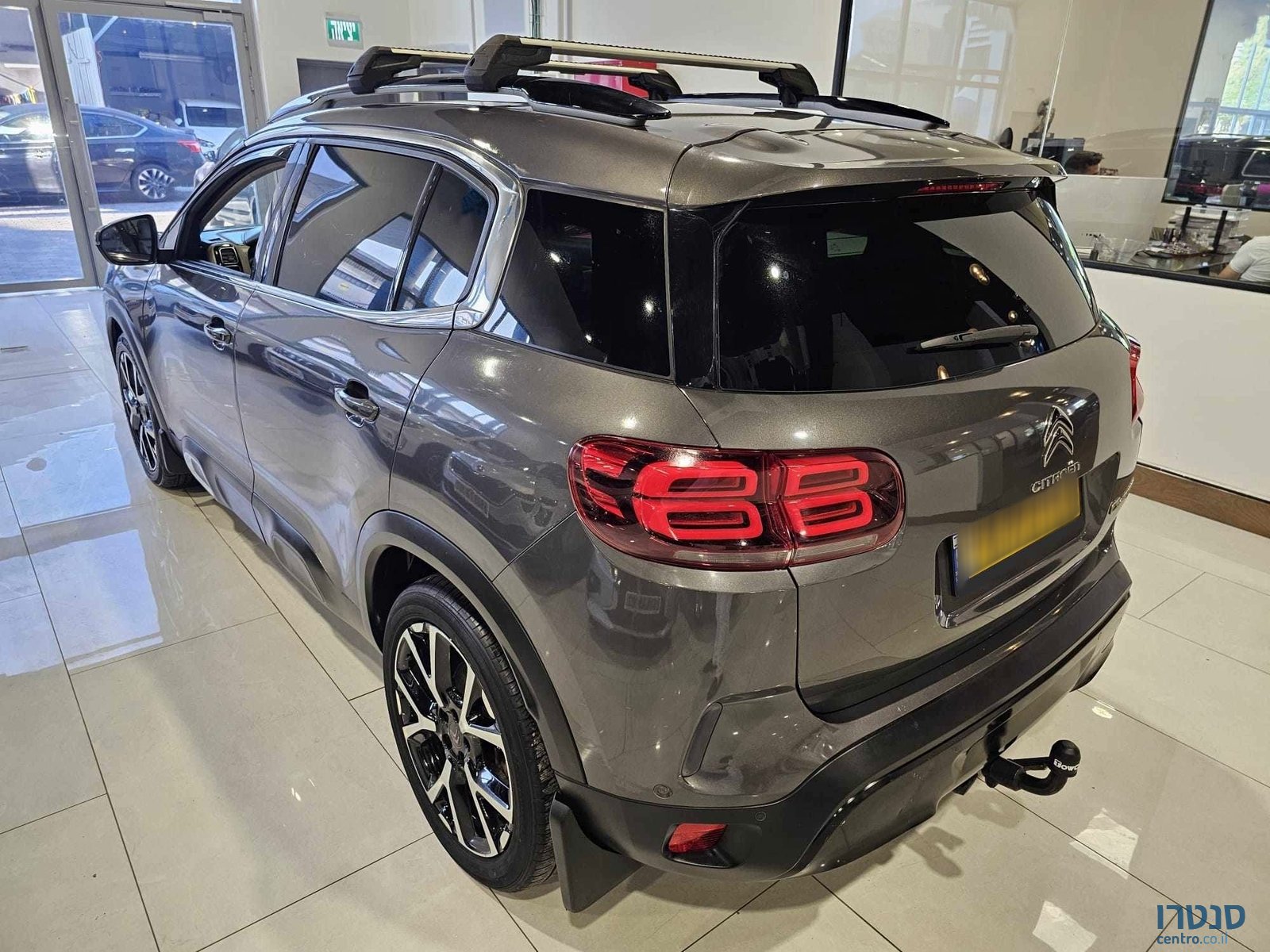 2020' Citroen C5 Aircross photo #4