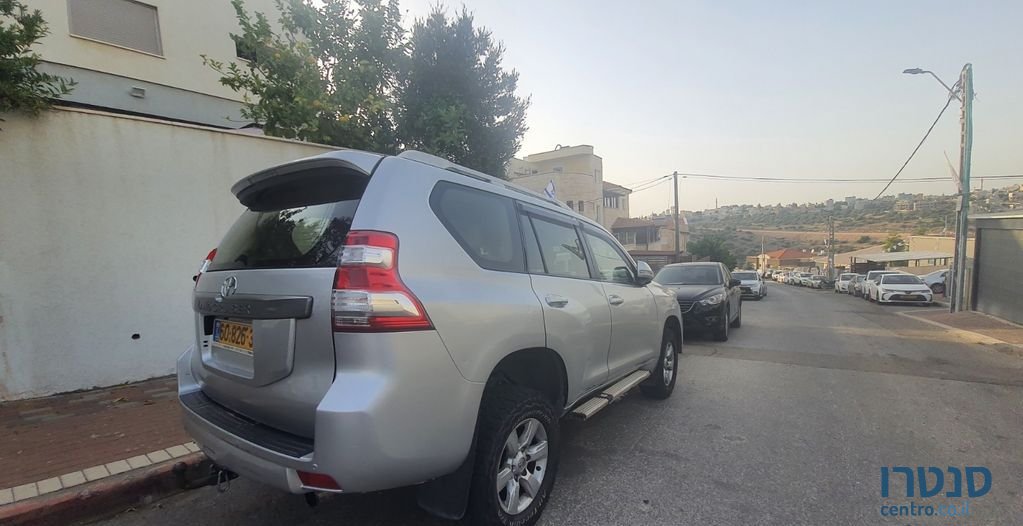 2014' Toyota Land Cruiser טויוטה לנד קרוזר photo #3