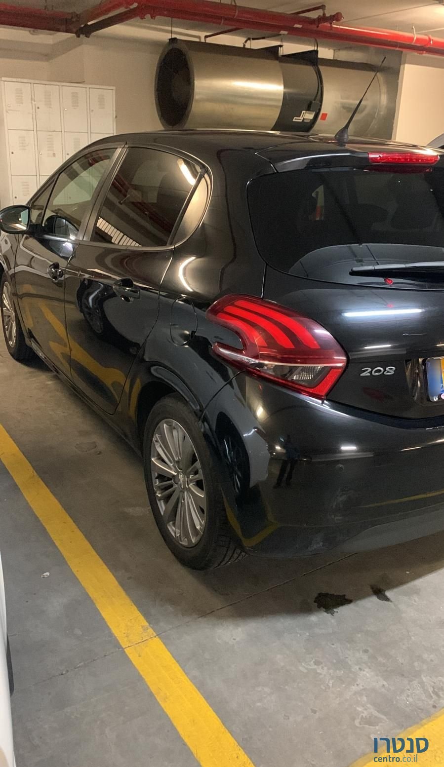 2016' Peugeot 208 פיג'ו photo #5