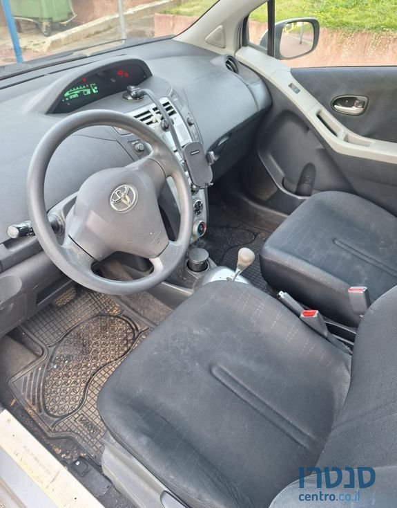 2007' Toyota Yaris טויוטה יאריס photo #2