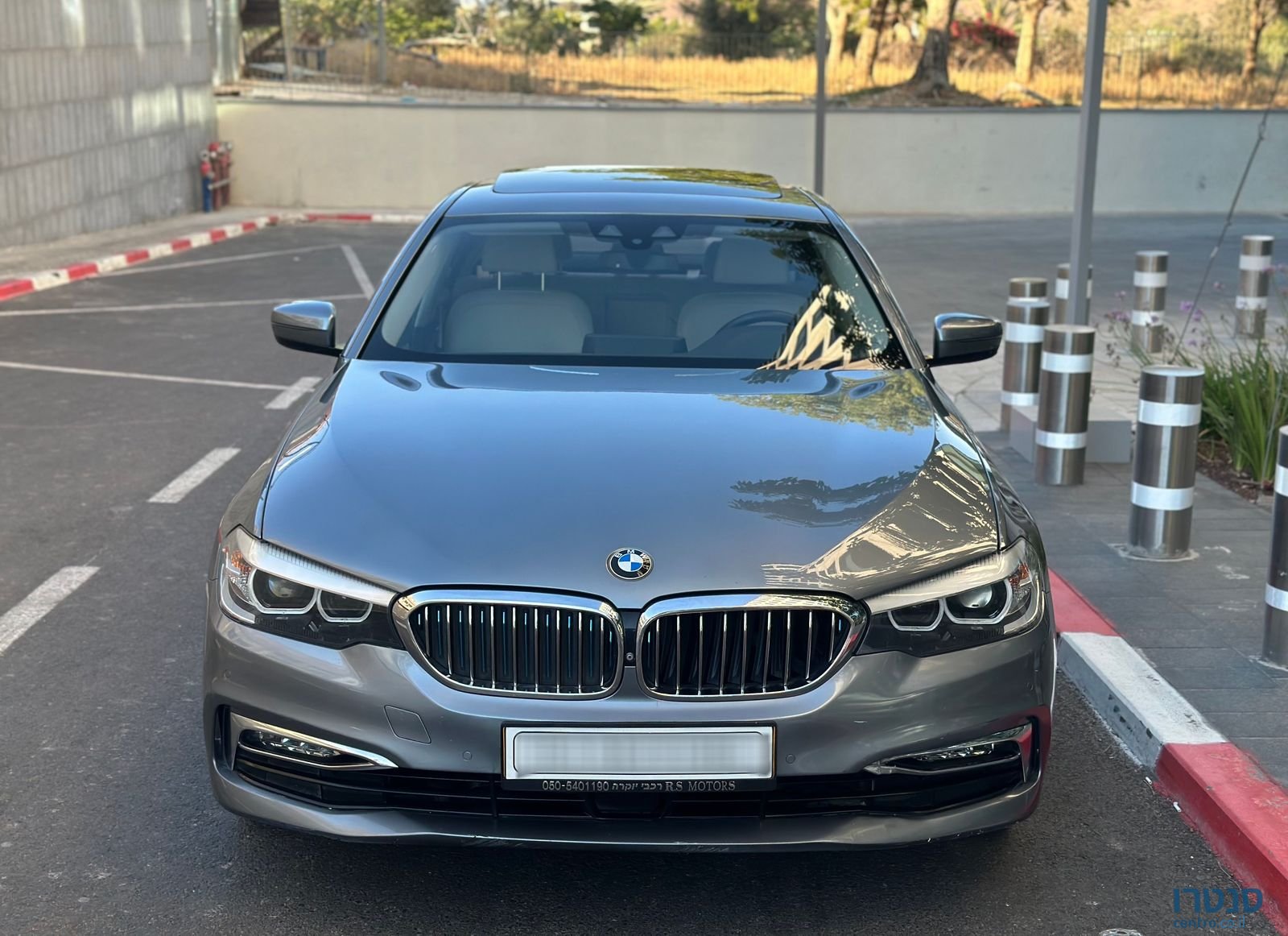 2018' BMW 5 Series ב מ וו סדרה 5 photo #2