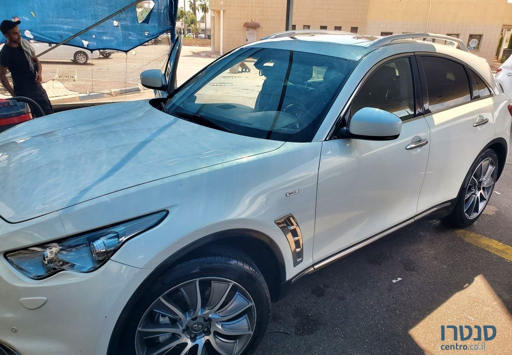 2013' Infiniti Fx30 D אינפיניטי photo #4