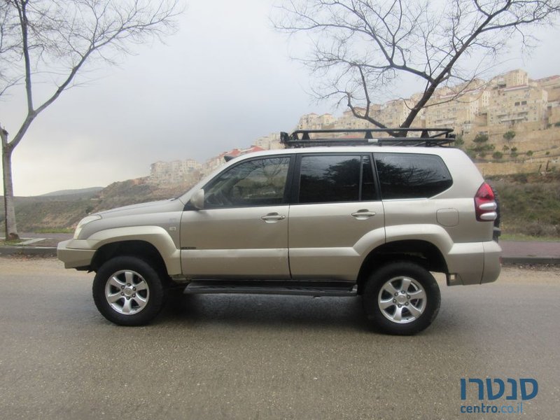 2004' Toyota Land Cruiser טויוטה לנד קרוזר ארוך photo #1