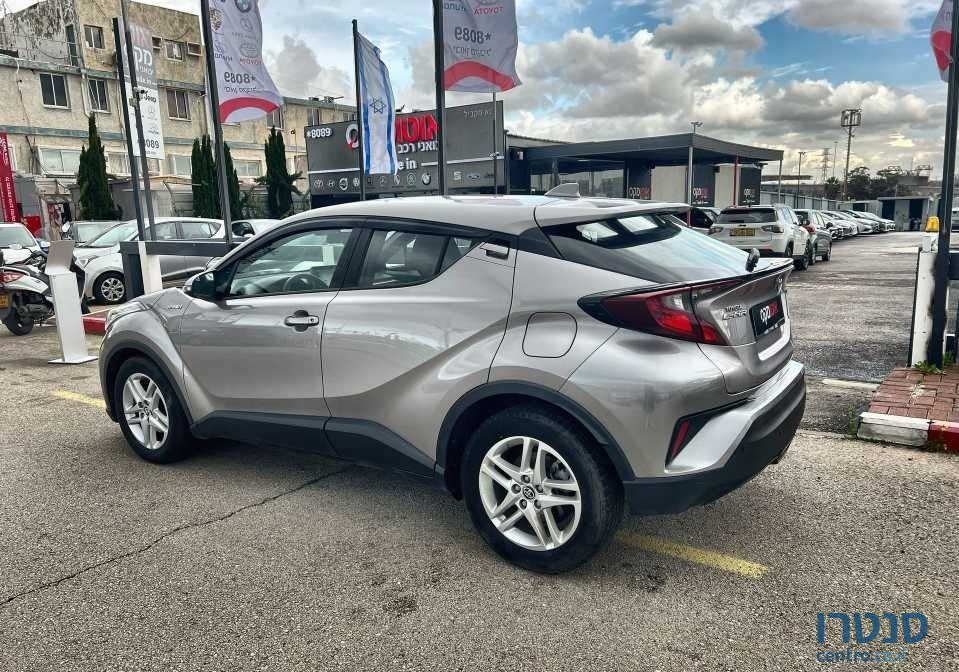 2021' Toyota C-HR טויוטה photo #5