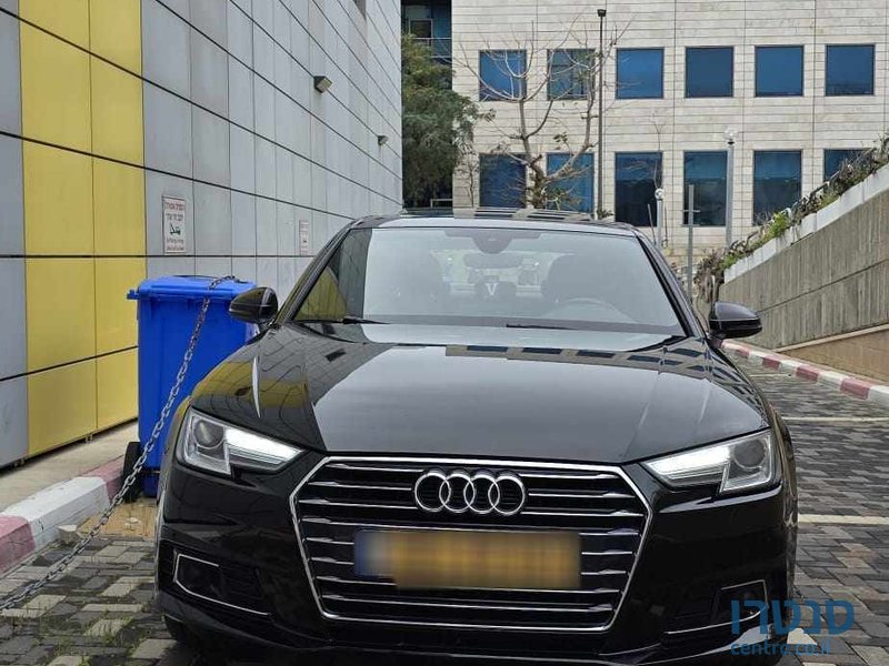 2019' Audi A4 photo #1