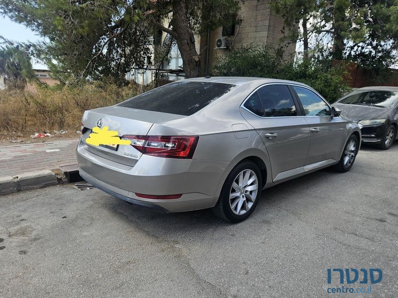 2016' Skoda Superb סקודה סופרב photo #3