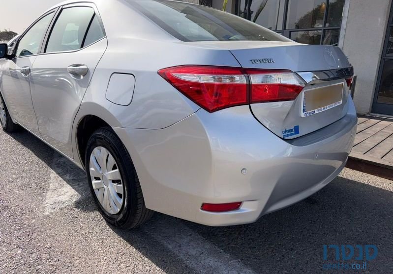 2014' Toyota Corolla טויוטה קורולה photo #4
