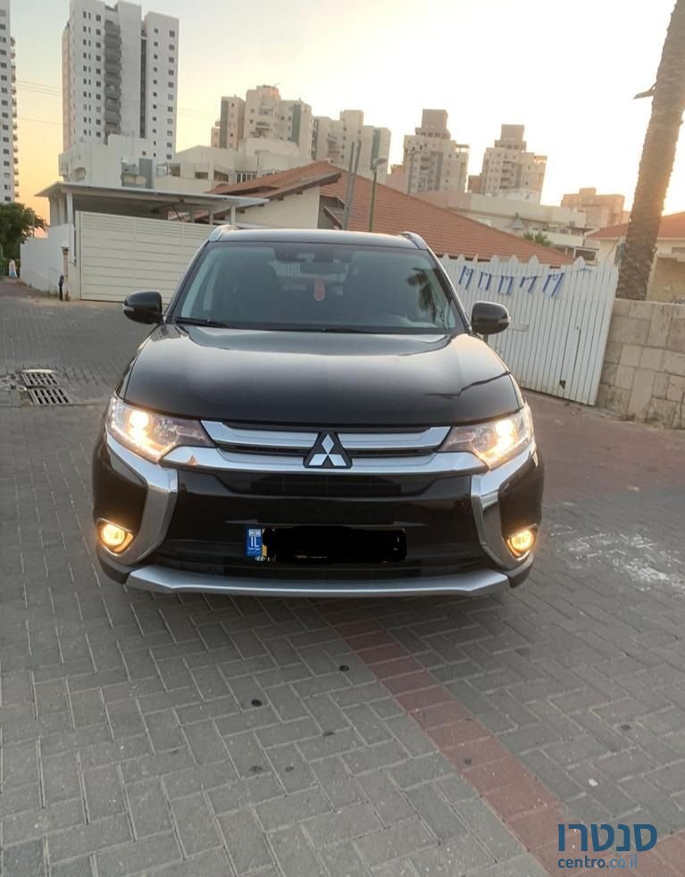 2017' Mitsubishi Outlander מיצובישי אאוטלנדר photo #3
