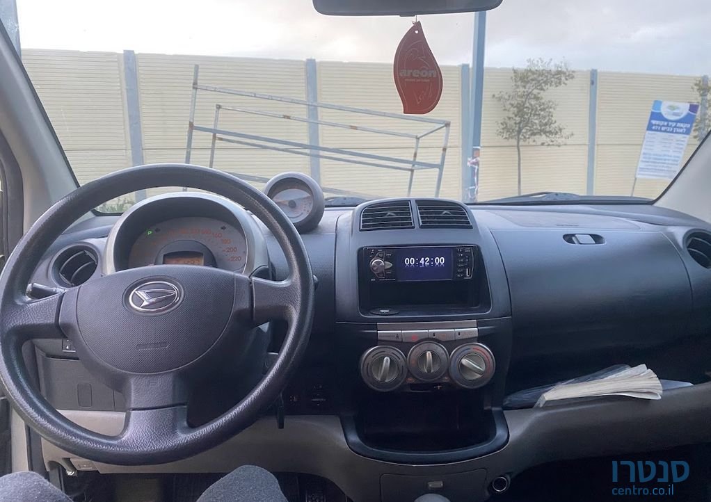 2007' Daihatsu Sirion דייהטסו סיריון photo #5