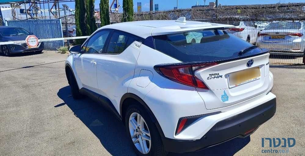 2020' Toyota C-HR טויוטה photo #4