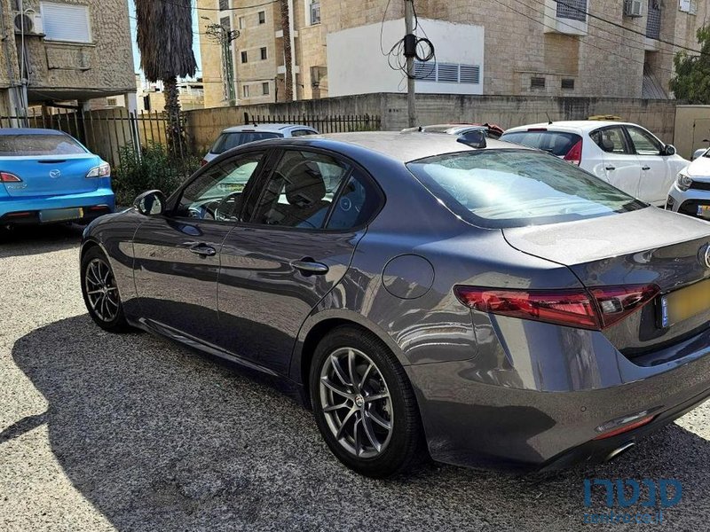 2018' Alfa Romeo Giulia אלפא רומיאו ג'וליה photo #6