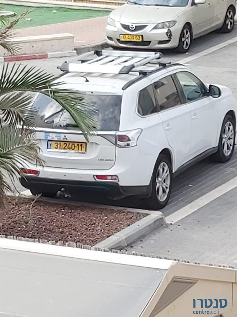 2013' Mitsubishi Outlander מיצובישי אאוטלנדר photo #3