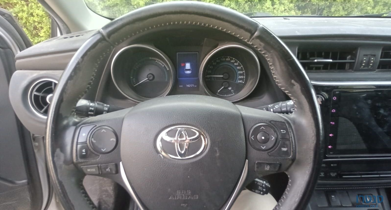 2017' Toyota Auris טויוטה אוריס photo #5