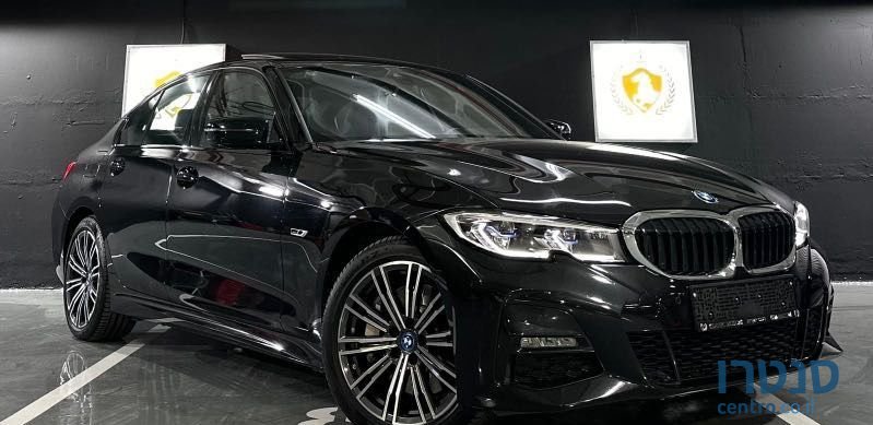 2023' BMW 3 Series ב.מ.וו סדרה 3 photo #3