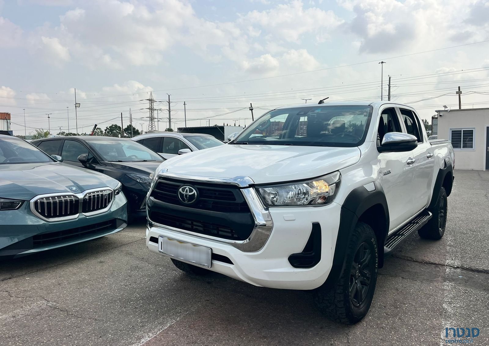 2022' Toyota Hilux טויוטה היילקס photo #1