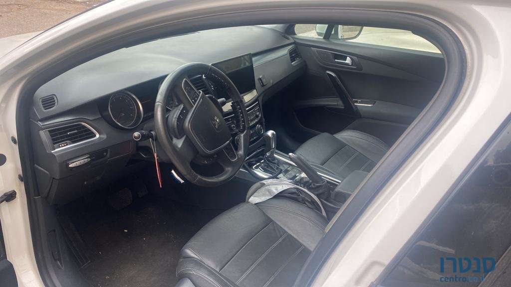 2012' Peugeot 508 photo #3