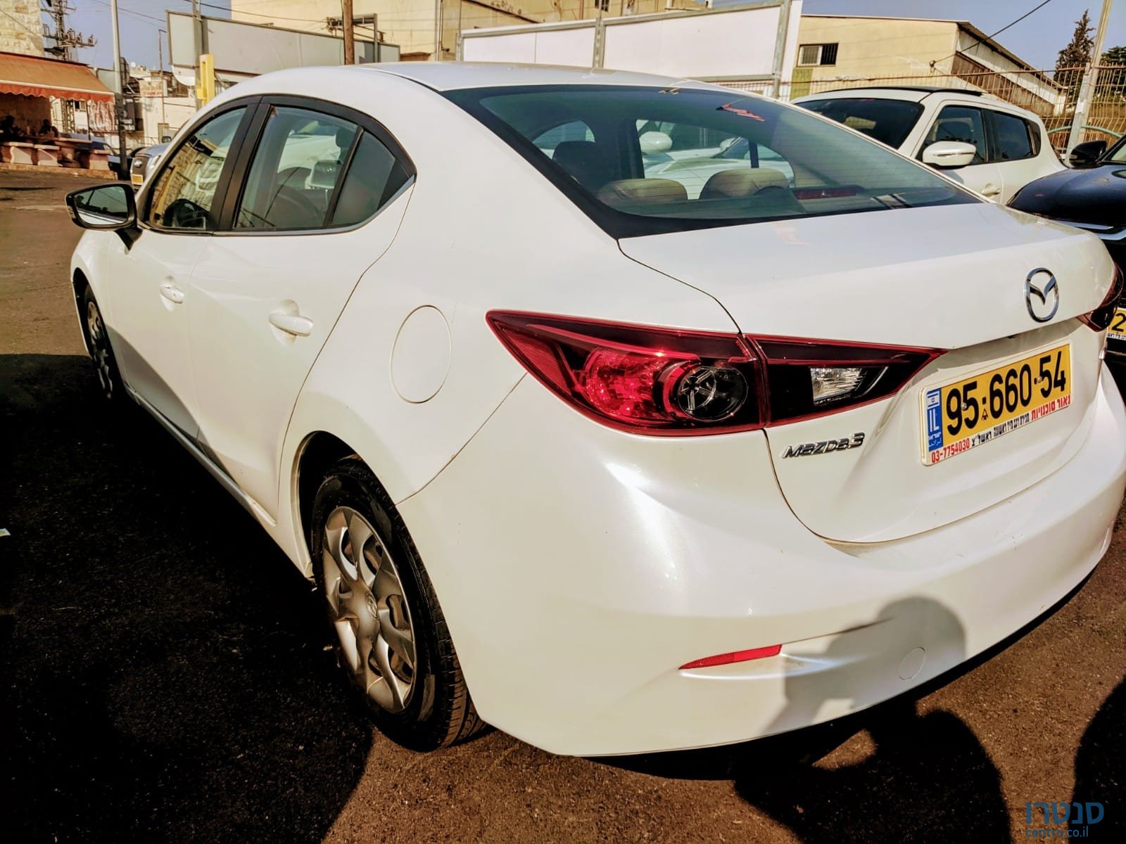 2016' Mazda 3 photo #4