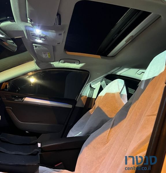 2020' Skoda Superb סקודה סופרב photo #3