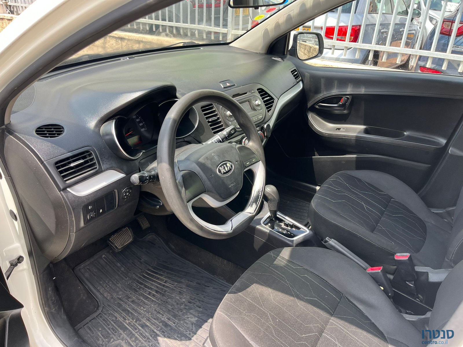 2016' Kia Picanto photo #2