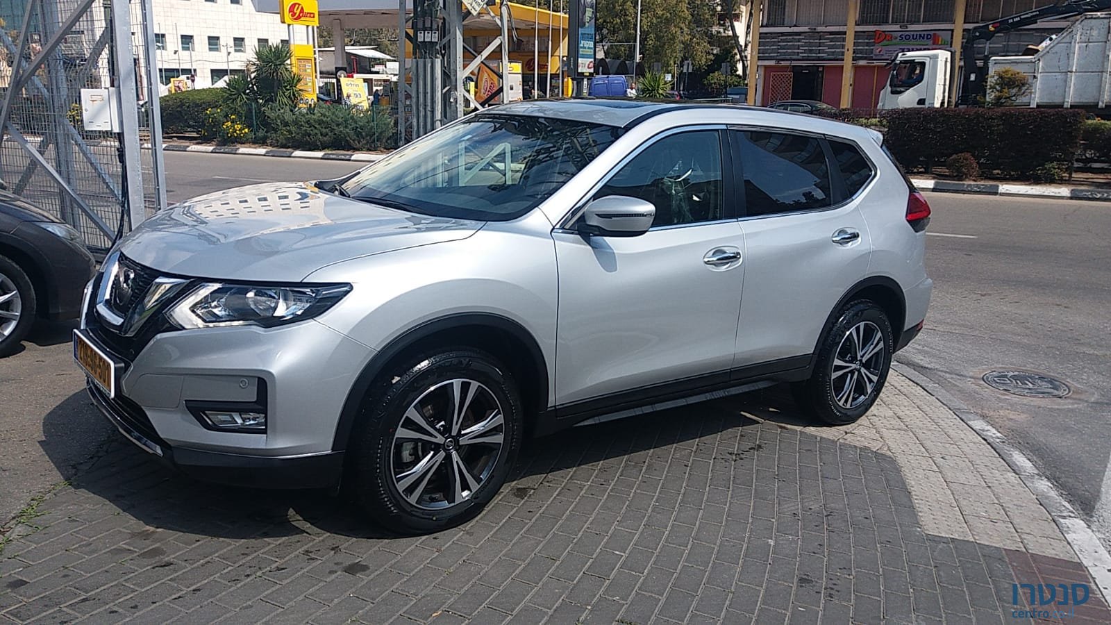 2018' Nissan X-Trail photo #1