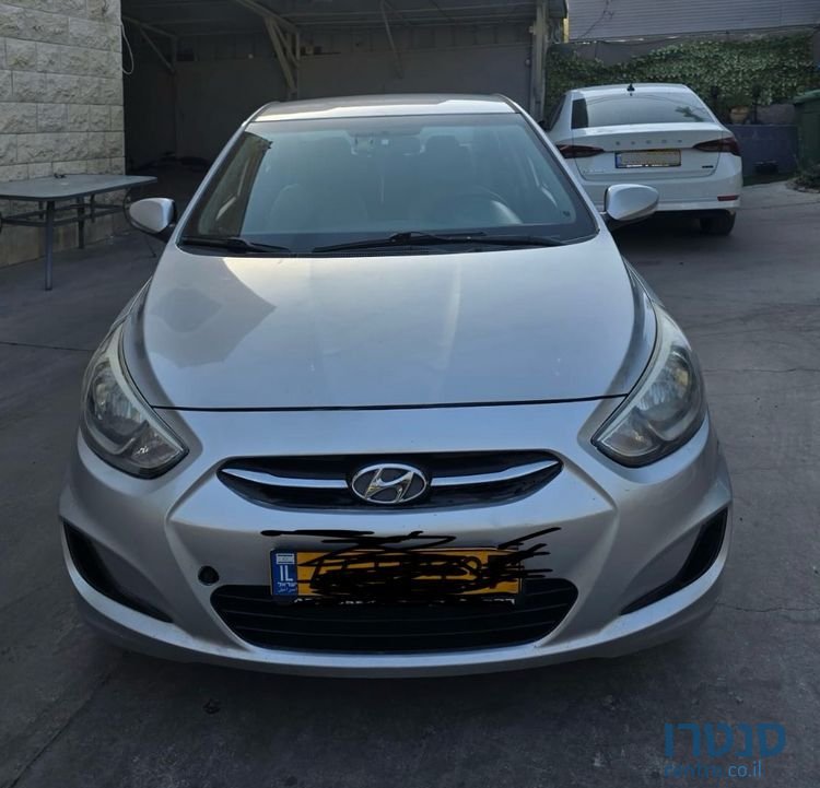 2016' Hyundai i25 יונדאי אקסנט photo #1