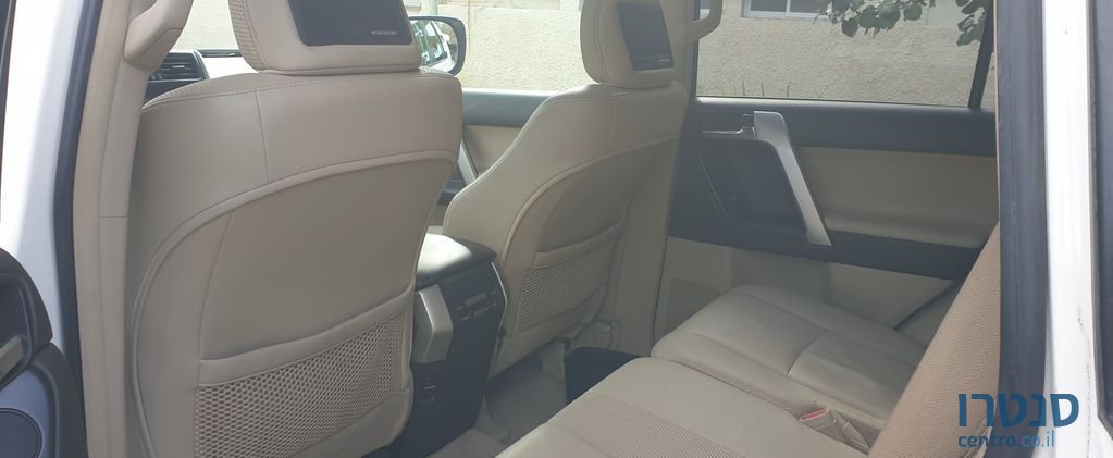 2009' Toyota Land Cruiser טויוטה לנד קרוזר photo #5