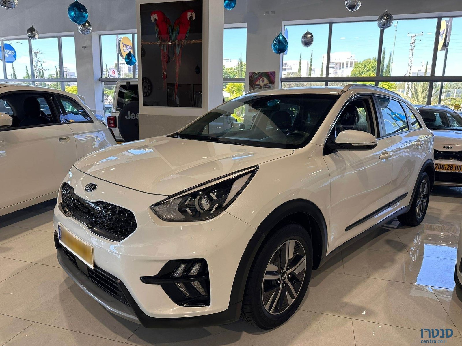 2020' Kia Niro photo #1