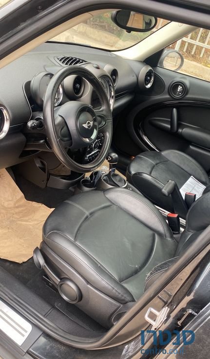 2010' MINI Countryman מיני קאנטרימן photo #5