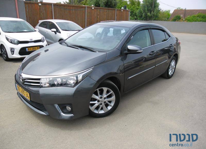 2014' Toyota Corolla photo #1