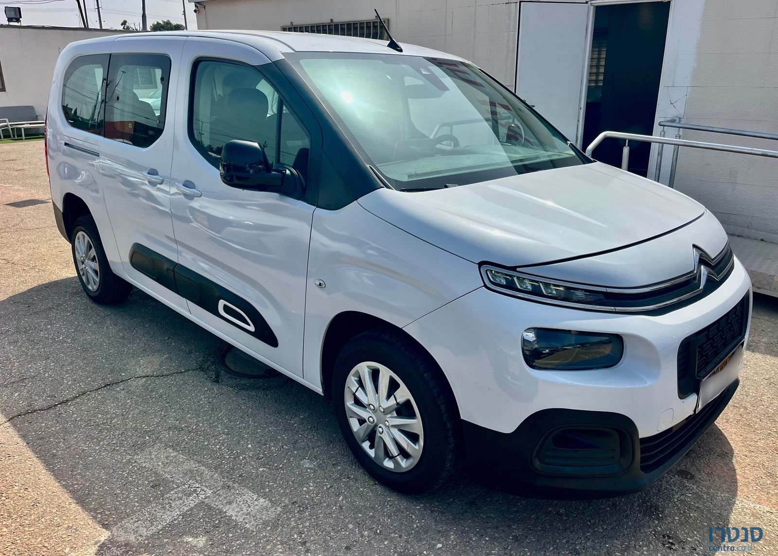 2023' Citroen Berlingo סיטרואן ברלינגו photo #4