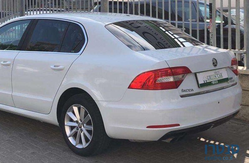 2015' Skoda Superb סקודה סופרב photo #3