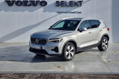 2023' Volvo XC40 וולוו