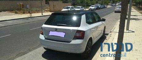 2015' Skoda Fabia סקודה  פביה photo #3