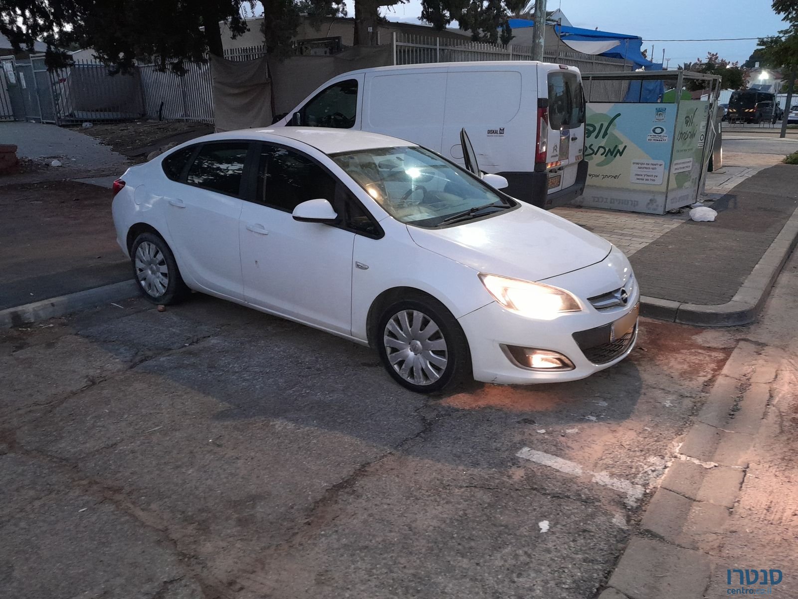 2013' Opel Astra אופל אסטרה photo #3