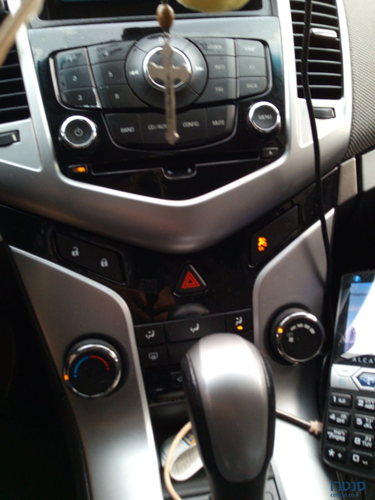 2011' Chevrolet Cruze photo #1