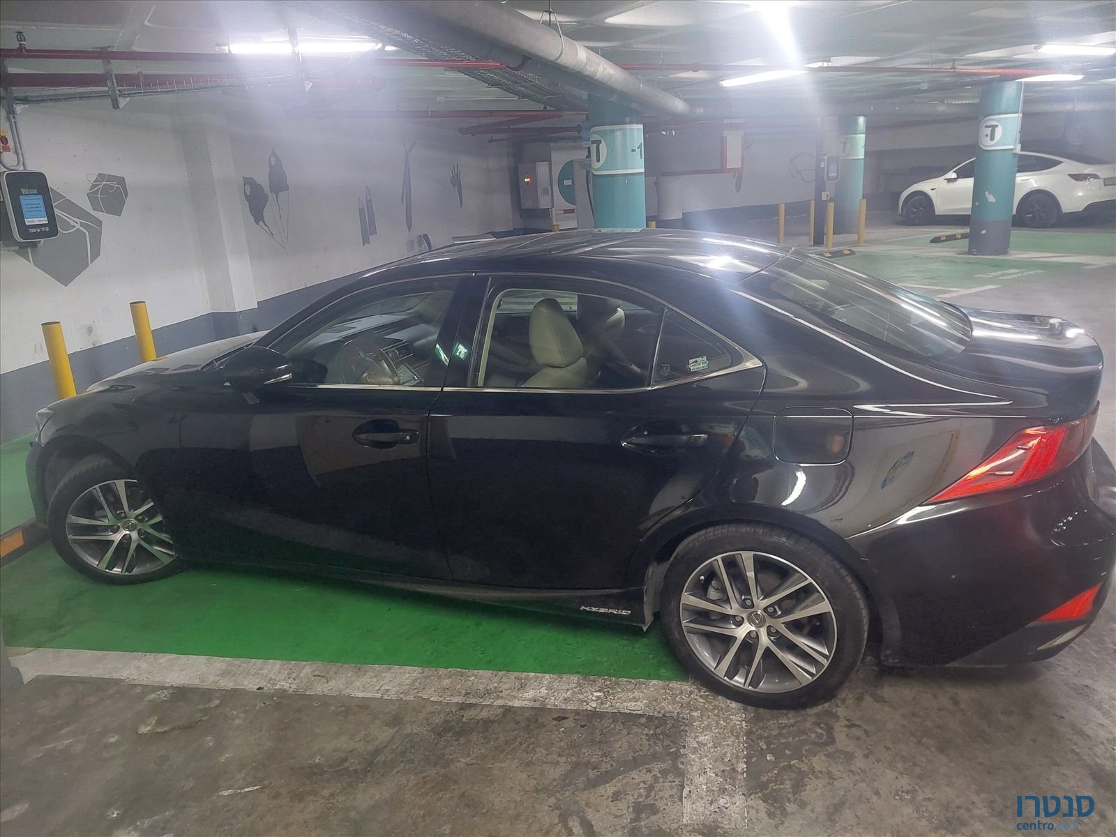 2020' Lexus Is300H לקסוס photo #6