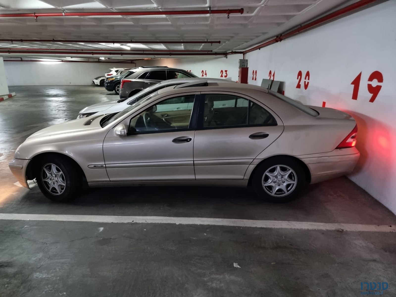 2004' Mercedes-Benz C-Class מרצדס photo #2