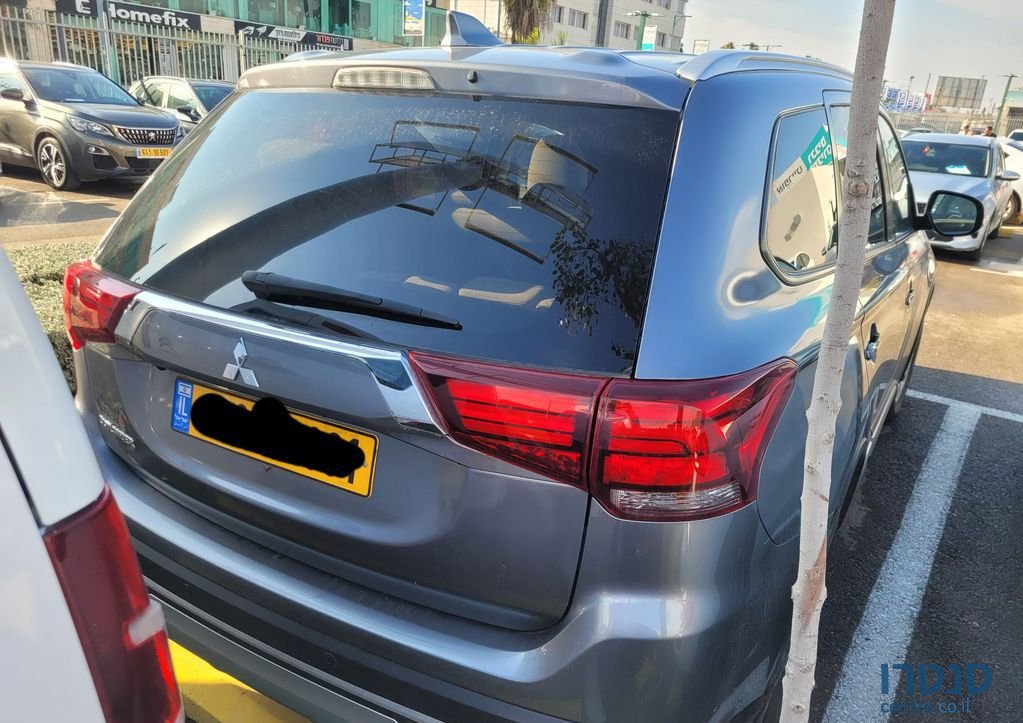 2019' Mitsubishi Outlander מיצובישי אאוטלנדר photo #4