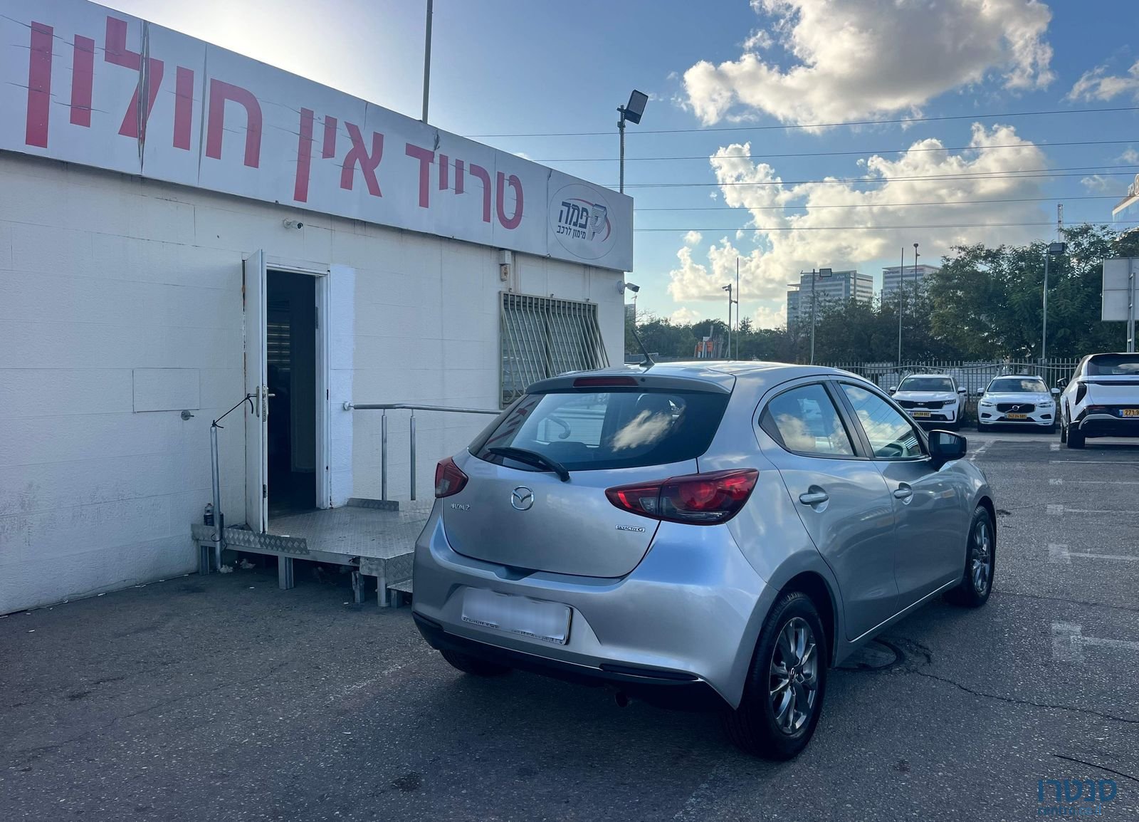 2021' Mazda 2 מאזדה photo #2