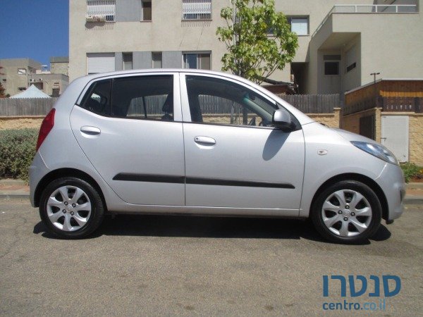 2012' Hyundai i10 photo #2