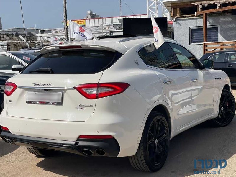 2019' Maserati Levante מזראטי לבנטה photo #3