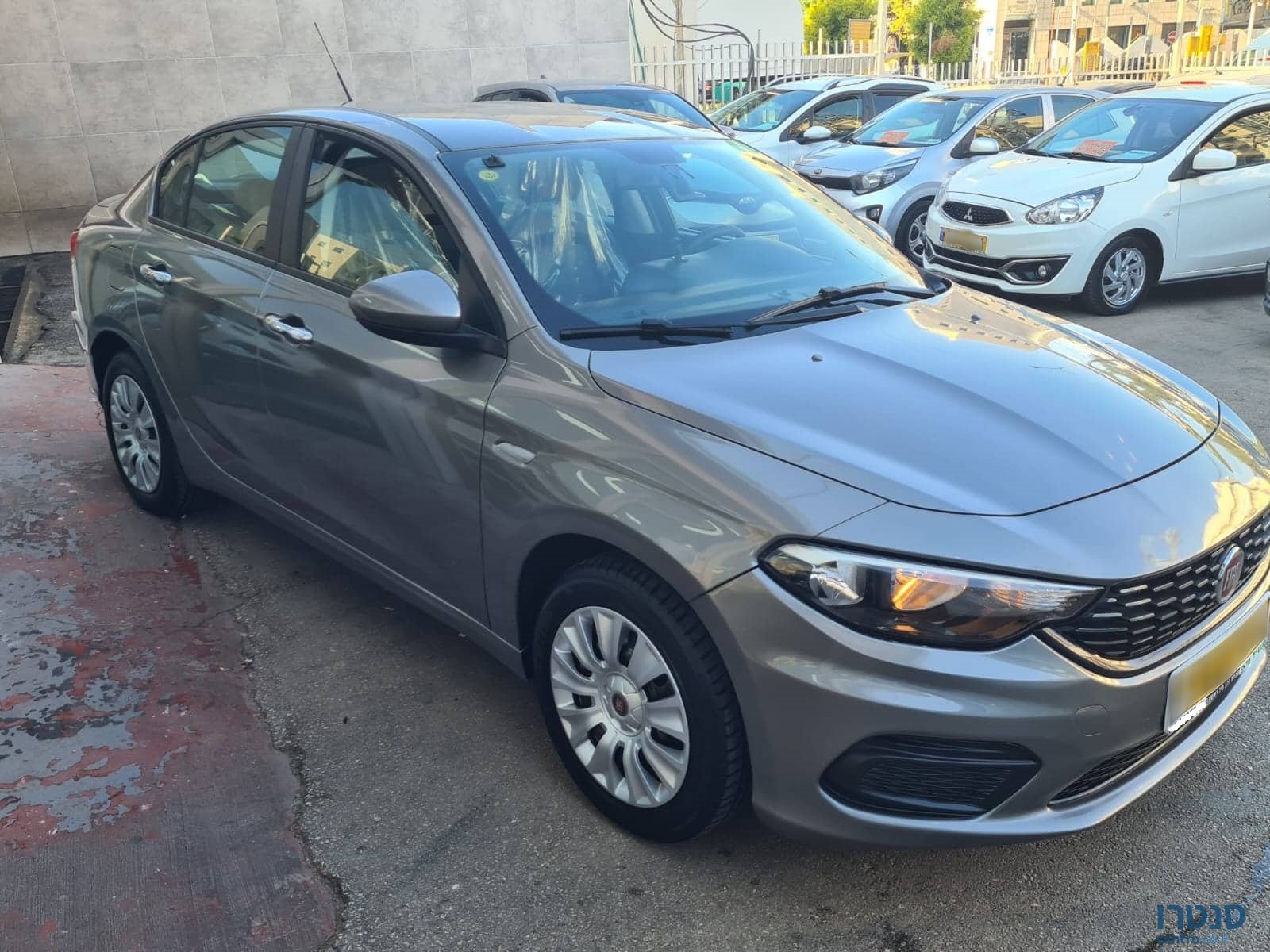 2018' Fiat Tipo photo #2