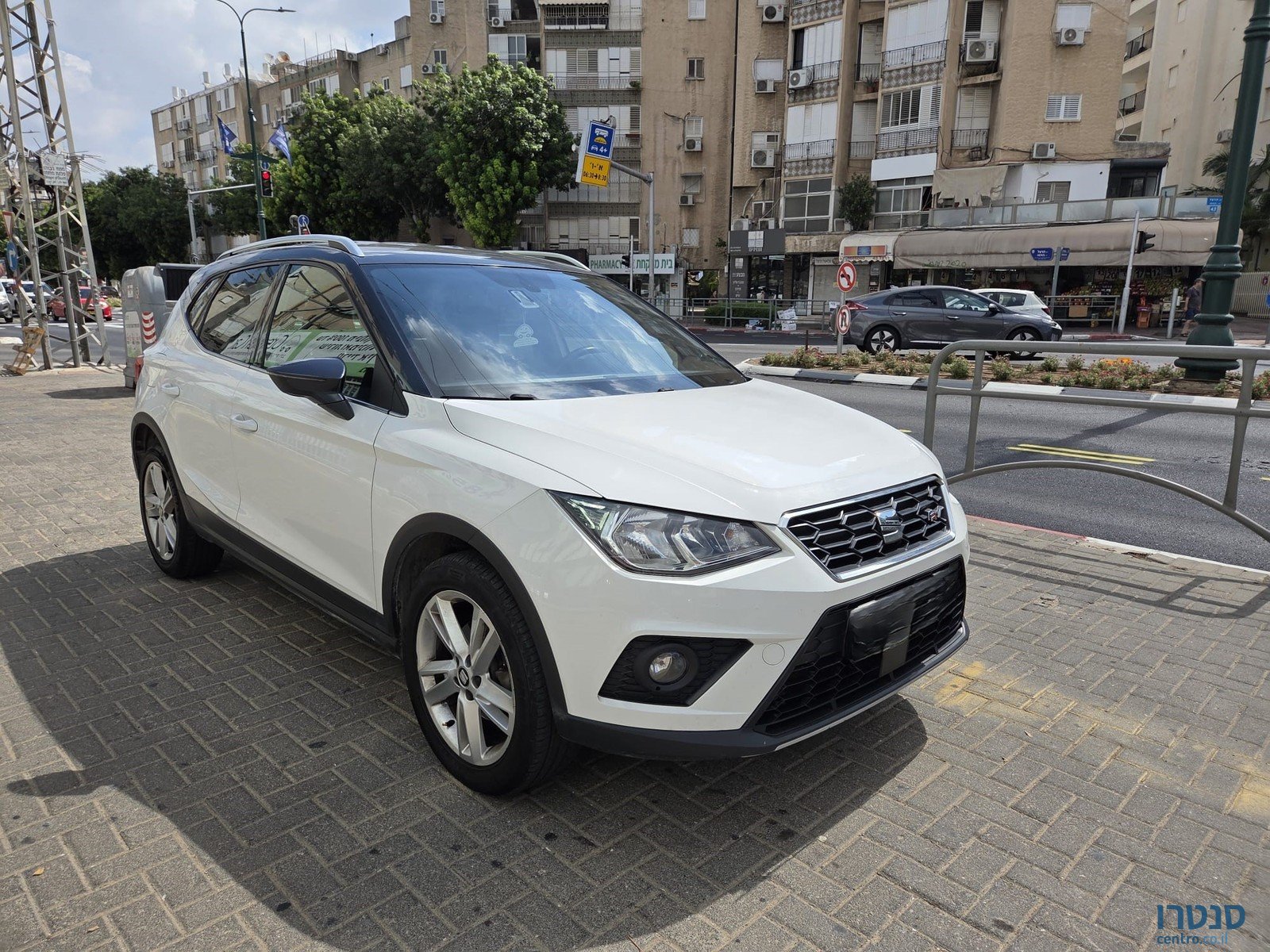 2019' SEAT Arona photo #6