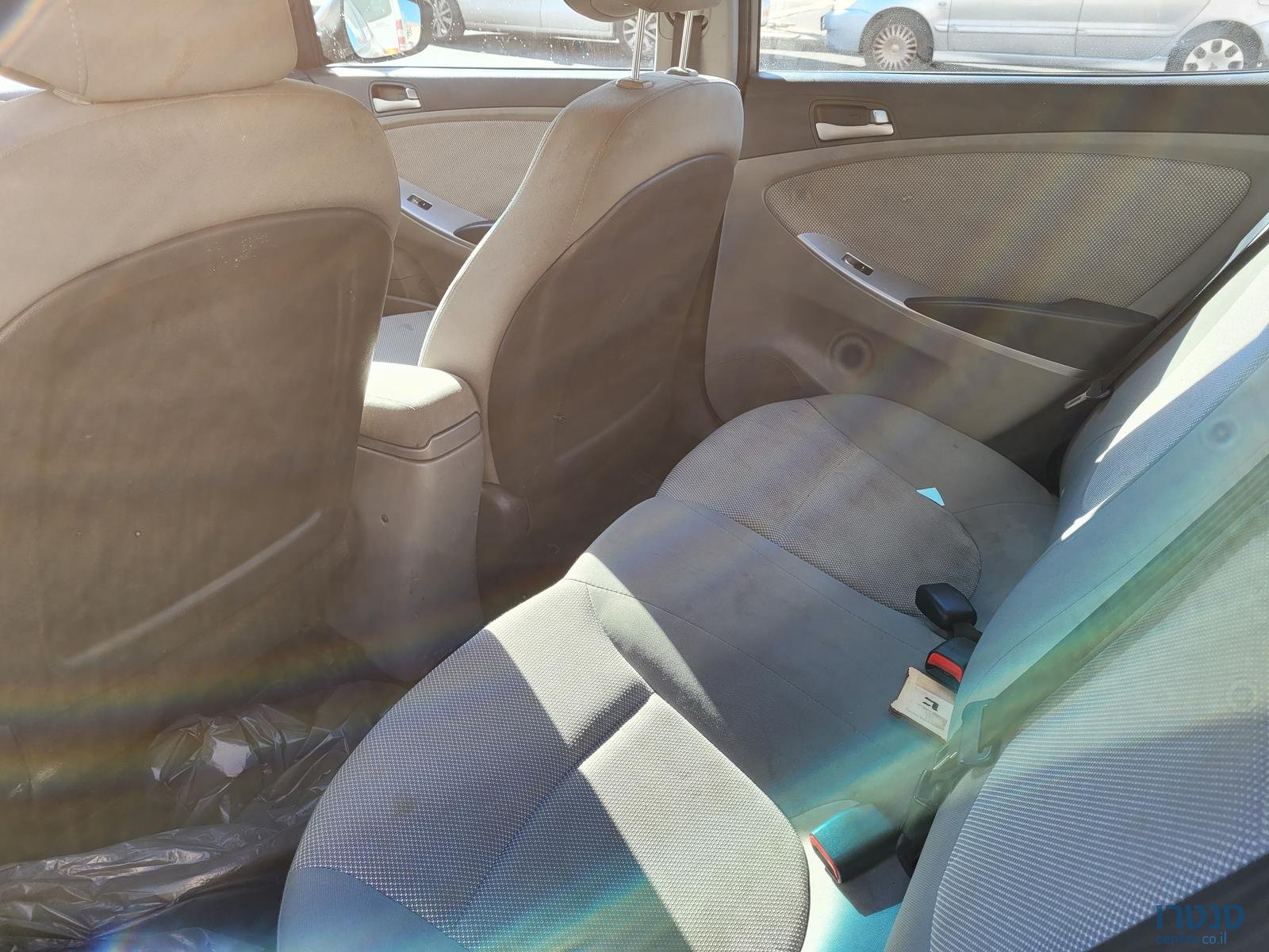 2014' Hyundai Accent photo #6