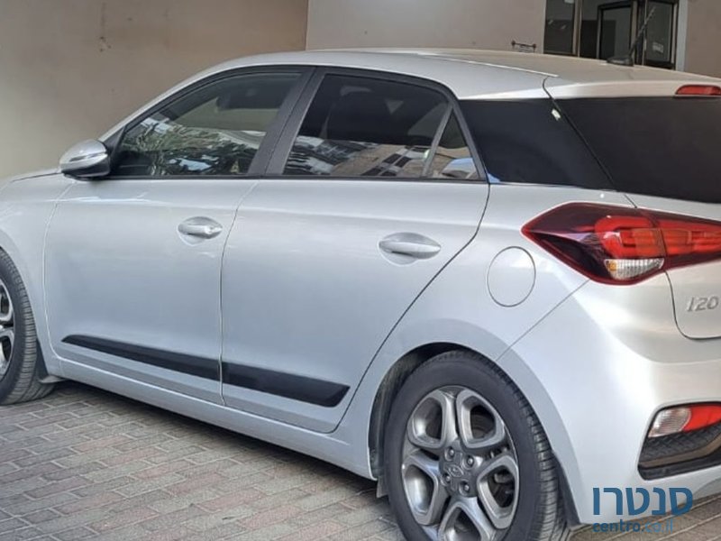 2020' Hyundai i20 יונדאי photo #2