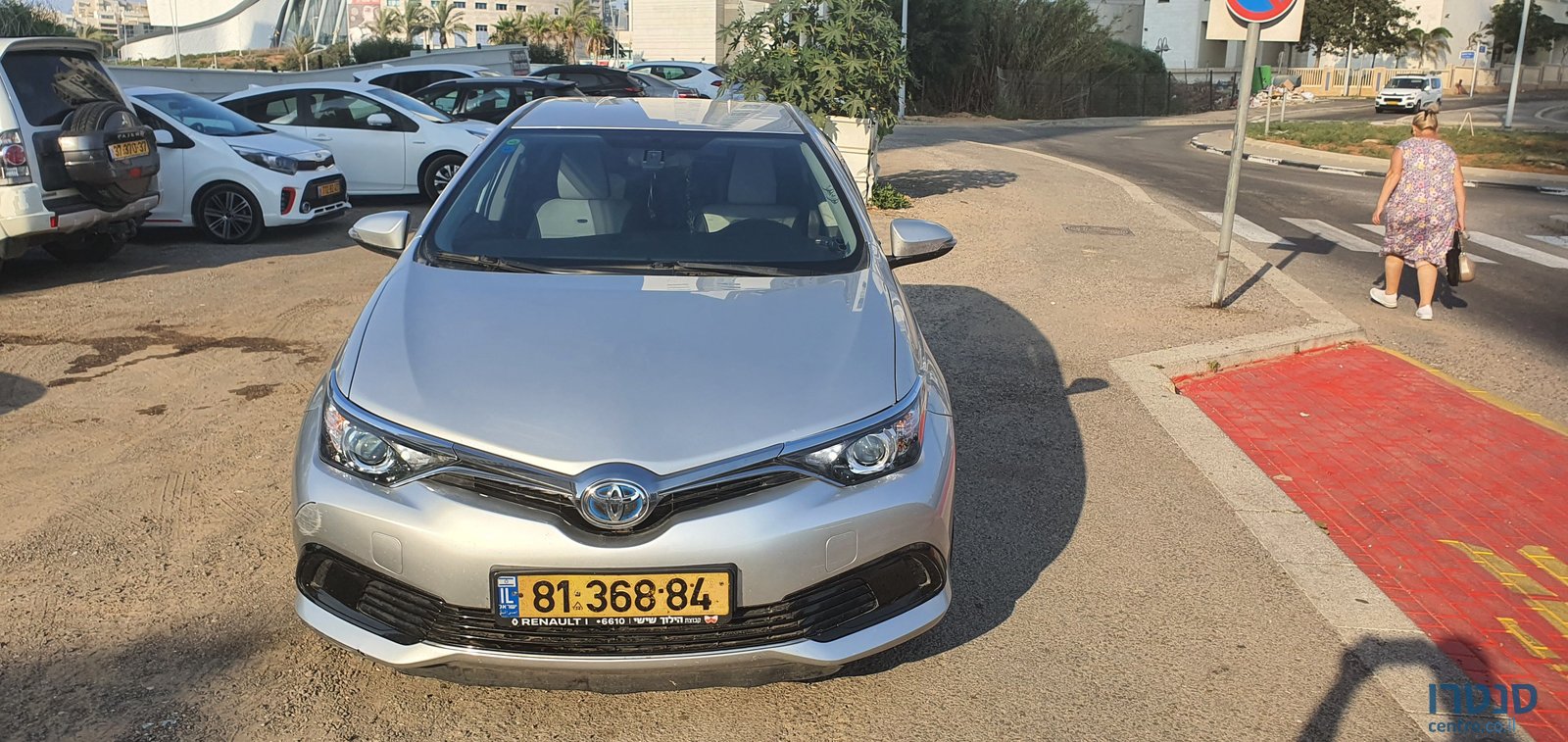 2017' Toyota Yaris טויוטה אוריס photo #1